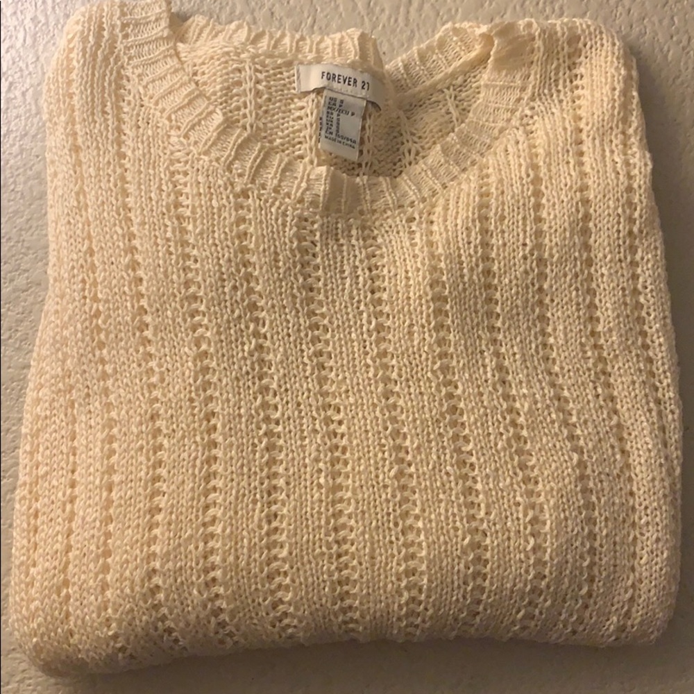 Forever 21 knit sweater S